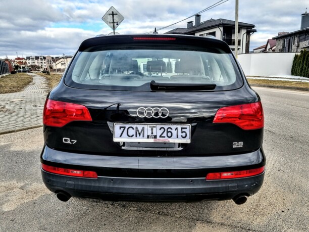 Audi Q7 4L, 7 мест, 2008 г.
