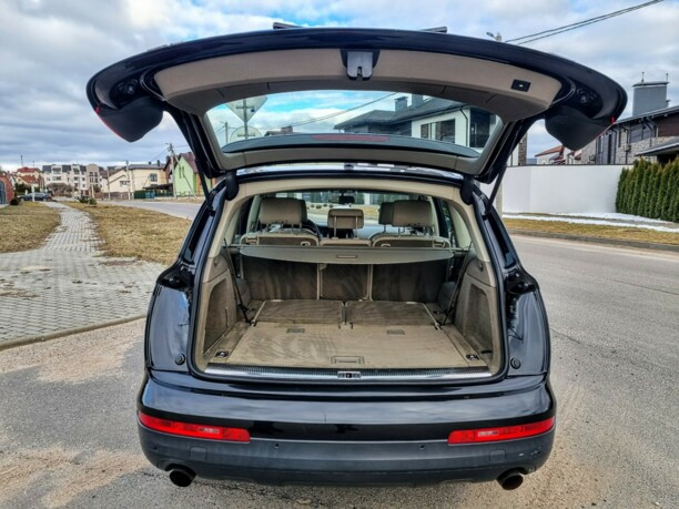 Audi Q7 4L, 7 мест, 2008 г.