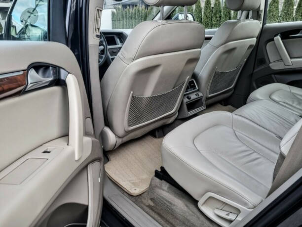 Audi Q7 4L, 7 мест, 2008 г.