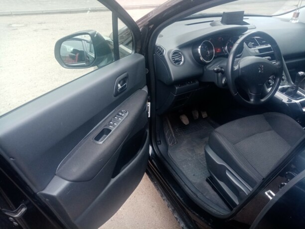 Peugeot 5008 I, 2011 г.