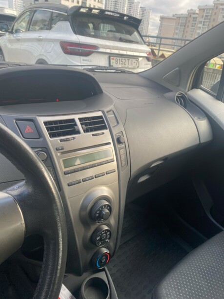 Toyota Yaris II (XP9) · Рестайлинг, 2010 г.