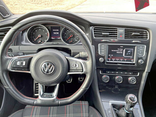 Volkswagen Golf GTI VII, 2017 г.