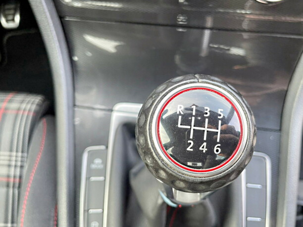 Volkswagen Golf GTI VII, 2017 г.