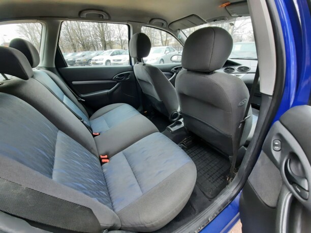 Ford Focus I · Рестайлинг, 2001 г.