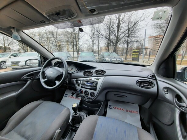 Ford Focus I · Рестайлинг, 2001 г.