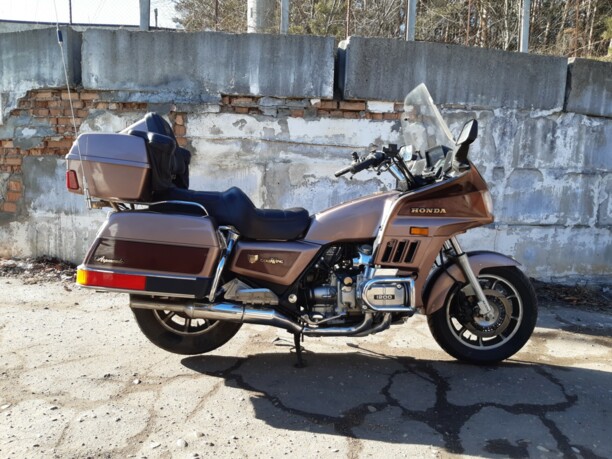 Honda Gold Wing GL1200 , 1986 г.