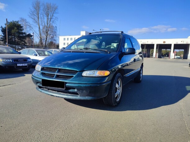 Dodge Caravan III, 7 мест, 1998 г.