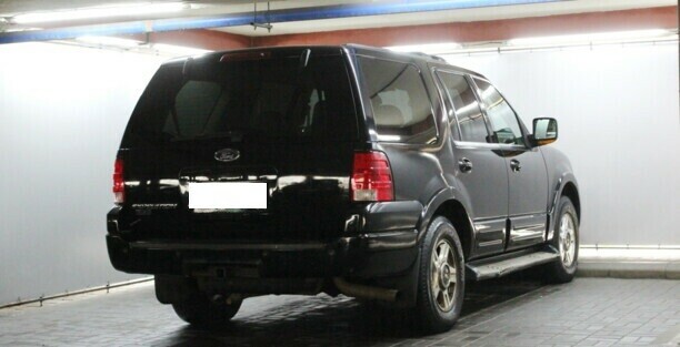 Ford Expedition II, 7 мест, 2003 г.