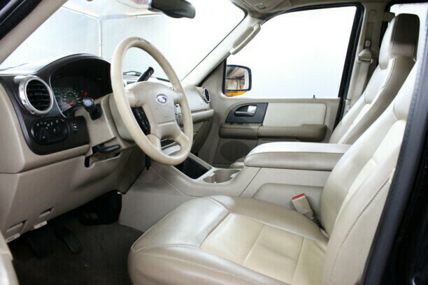Ford Expedition II, 7 мест, 2003 г.