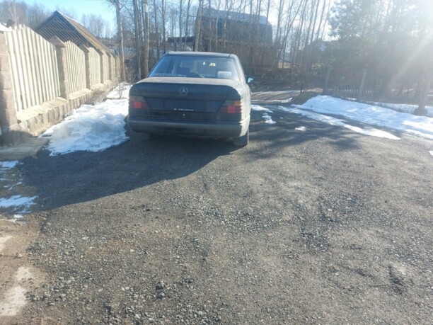 Mercedes-Benz E-Класс W124, S124, C124, A124, 1985 г.