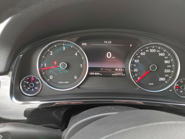Volkswagen Touareg II, 2011 г.