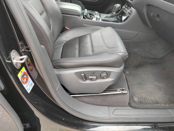 Volkswagen Touareg II, 2011 г.