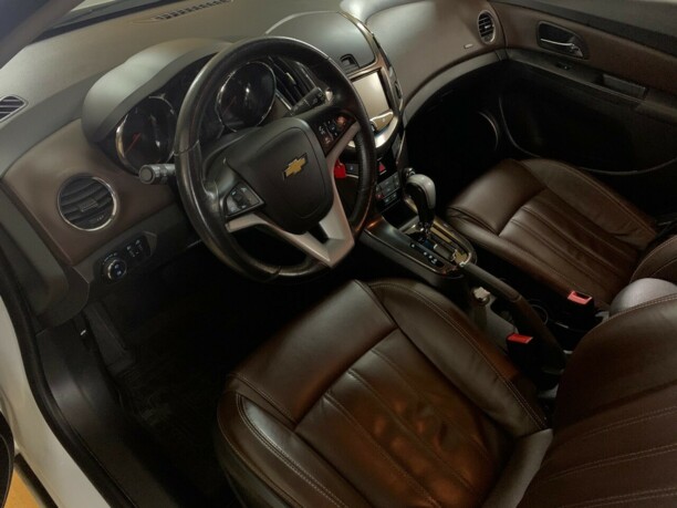 Chevrolet Cruze J300 · Рестайлинг, 2012 г.