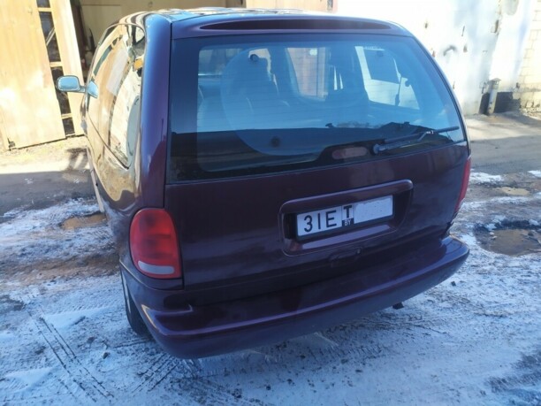 Dodge Caravan III, 7 мест, 1999 г.