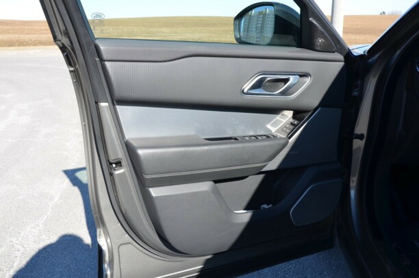 Land Rover Range Rover Velar, 2018 г.