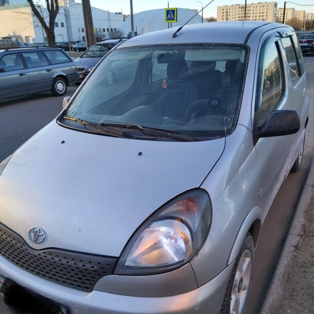 Toyota Yaris Verso, 2000 г.