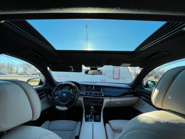 BMW 7 серия F02 (Long), 2013 г.