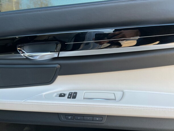 BMW 7 серия F02 (Long), 2013 г.