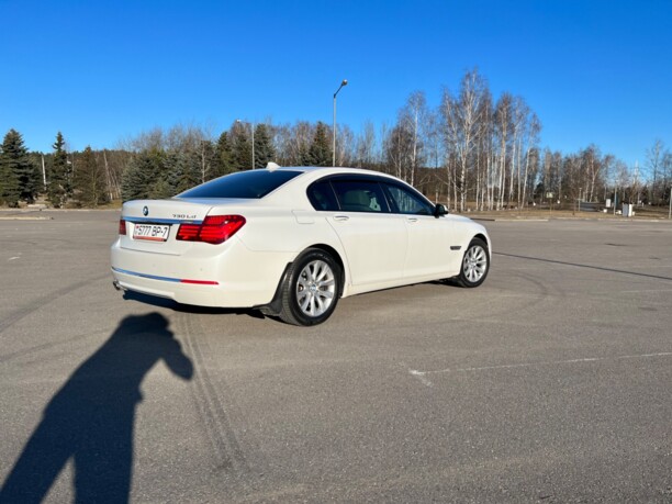 BMW 7 серия F02 (Long), 2013 г.