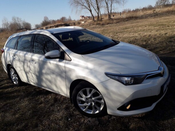 Toyota Auris II (E180) · Рестайлинг, 2018 г.