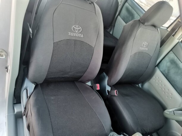 Toyota Yaris Verso, 2001 г.