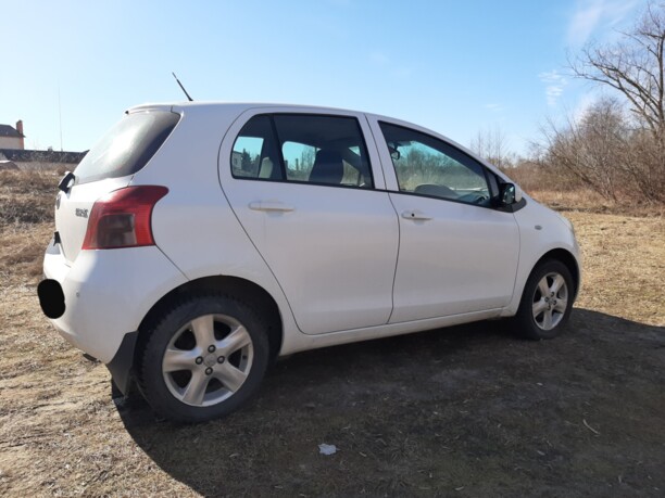 Toyota Yaris II (XP9), 2006 г.