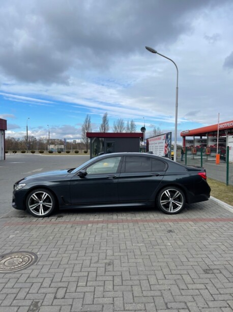 BMW 7 серия G11, 2016 г.