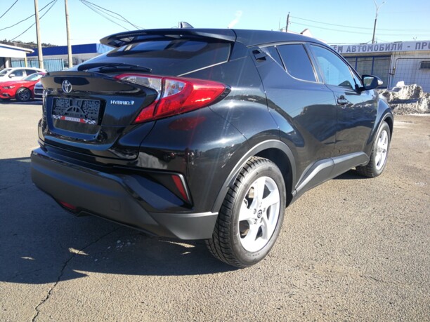 Toyota C-HR, 2018 г.