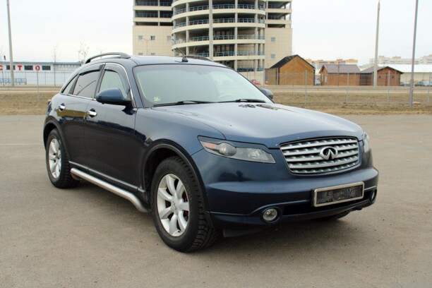 Infiniti FX I, 2005 г.