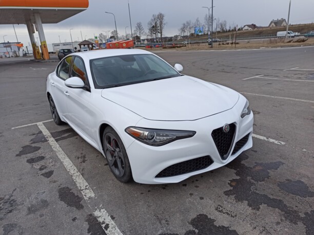 Alfa Romeo Giulia, 2017 г.