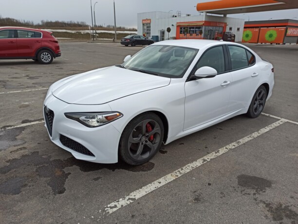 Alfa Romeo Giulia, 2017 г.