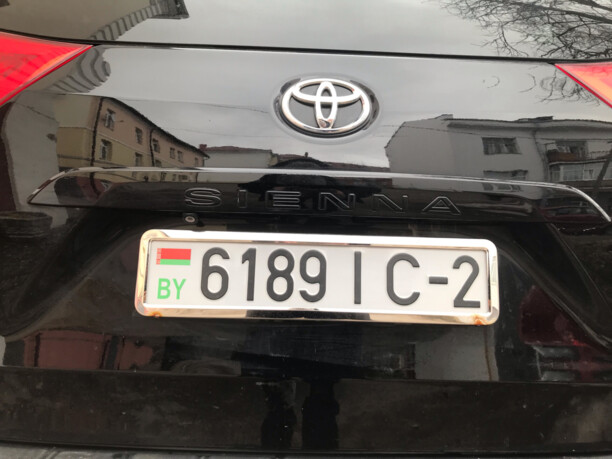Toyota Sienna III (XL30), 7 мест, 2010 г.