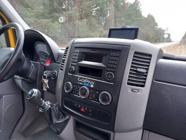 Volkswagen Crafter 8 мест MAXI, 2016 г.