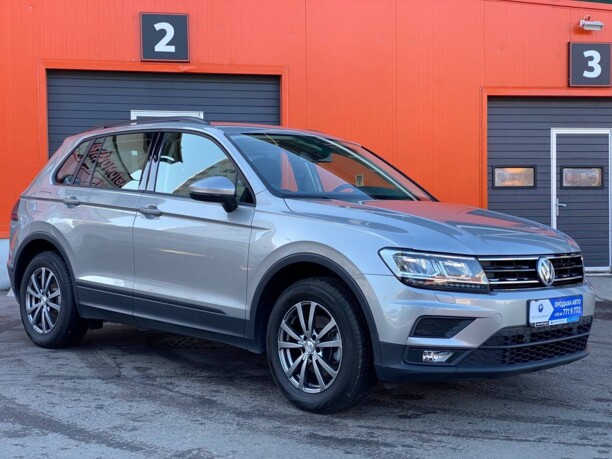 Volkswagen Tiguan II, 2019 г.