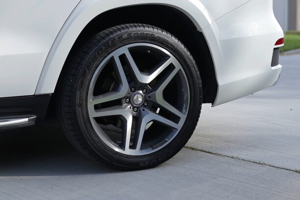 Mercedes-Benz GL-Класс X166, 7 мест, 2013 г.