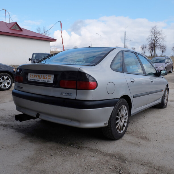 Renault Laguna I · Рестайлинг, 2000 г.