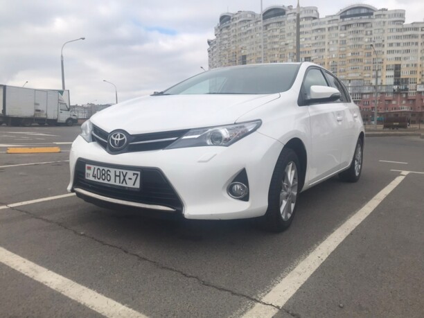 Toyota Auris II (E180), 2013 г.