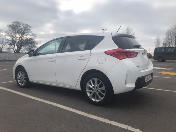 Toyota Auris II (E180), 2013 г.