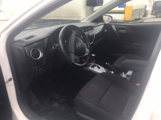 Toyota Auris II (E180), 2013 г.
