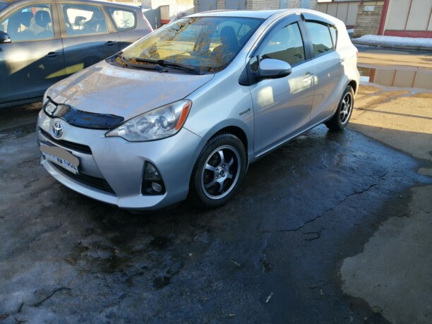 Toyota Prius C I, 2014 г.