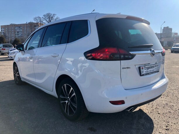 Opel Zafira C · Рестайлинг, 2017 г.