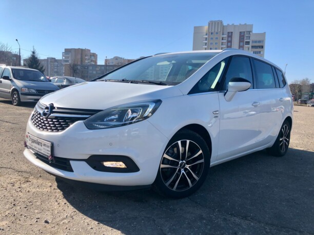 Opel Zafira C · Рестайлинг, 2017 г.