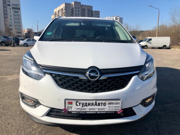 Opel Zafira C · Рестайлинг, 2017 г.