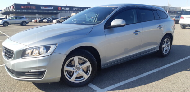 Volvo V60 I · Рестайлинг, 2017 г.