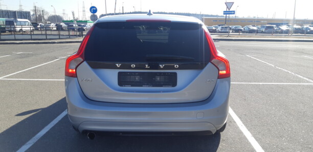 Volvo V60 I · Рестайлинг, 2017 г.