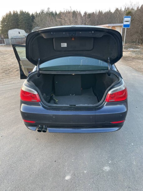 BMW 5 серия E60, E61, 2004 г.
