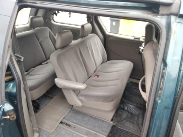 Dodge Caravan IV, 7 мест, 2001 г.