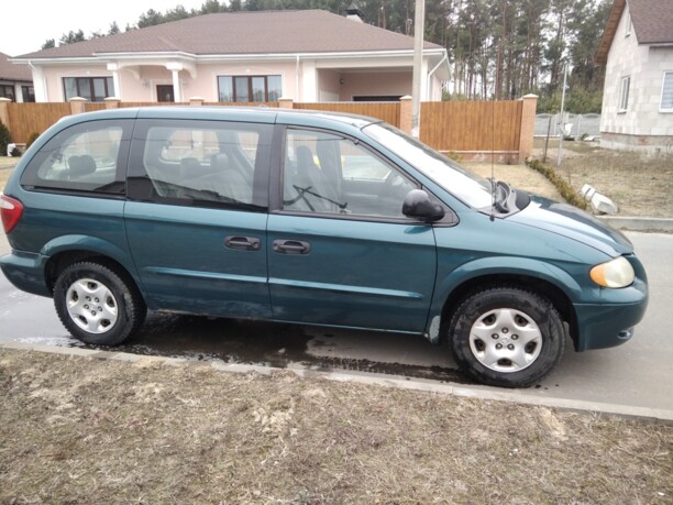 Dodge Caravan IV, 7 мест, 2001 г.
