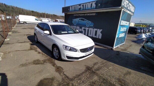 Volvo V60 I · Рестайлинг, 2017 г.