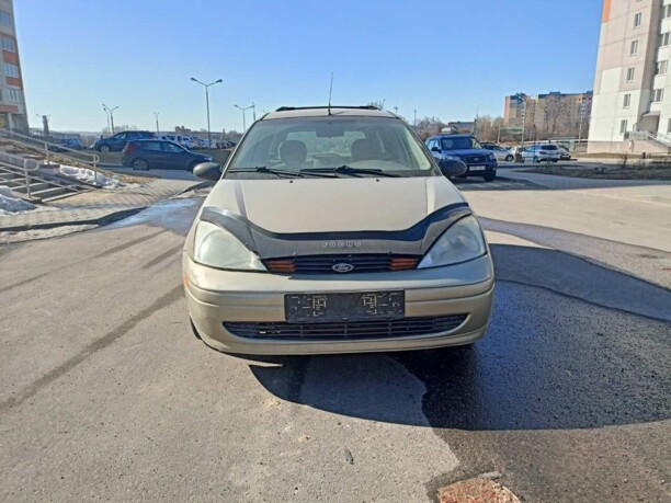 Ford Focus I · Рестайлинг, 2002 г.